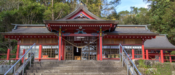 蒲生八幡神社 社殿